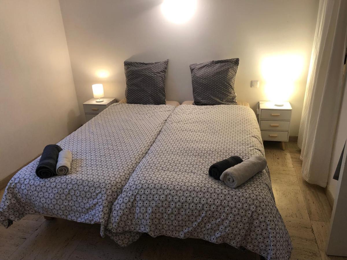 Chambre Pratique Avec Wc Et Vasque Attenant Du Rucher Naturaile Монтаньяк Экстерьер фото