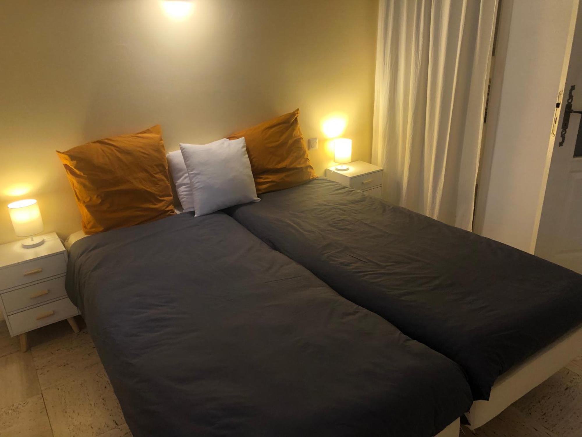 Chambre Pratique Avec Wc Et Vasque Attenant Du Rucher Naturaile Монтаньяк Экстерьер фото